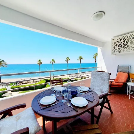 Marbellamar Seafront Apartment Marbella