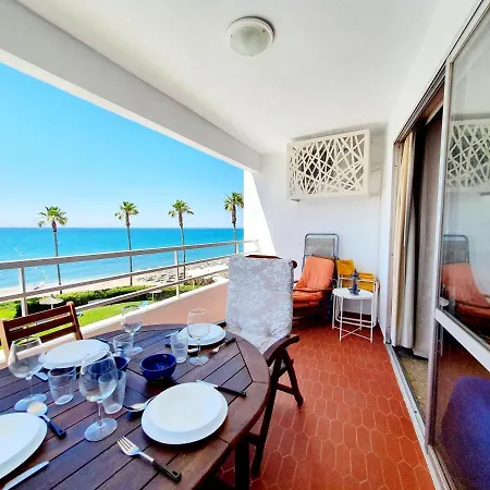 Marbellamar Seafront