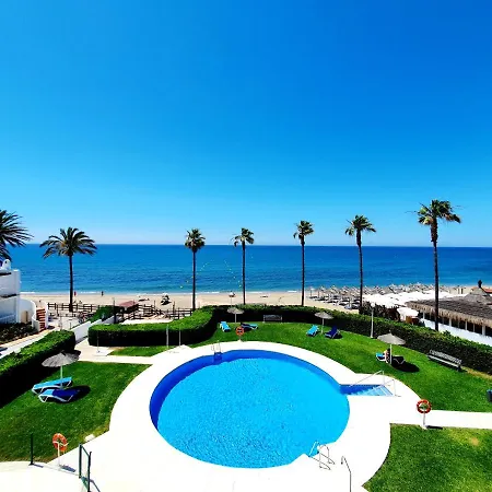 Marbellamar Seafront Apartment *