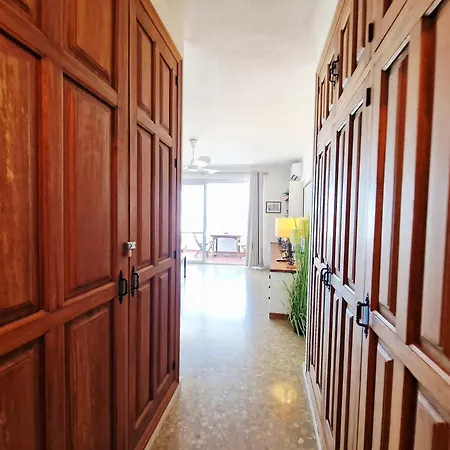 Marbellamar Seafront Appartement