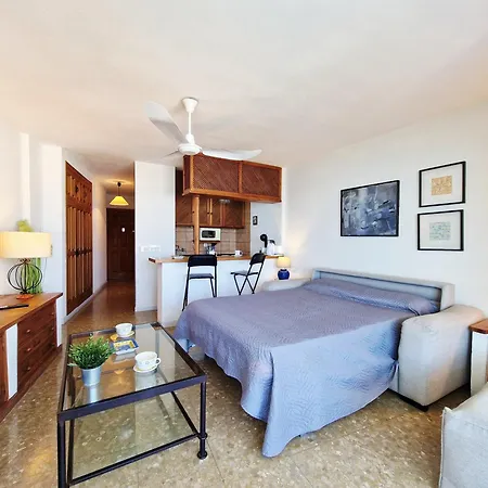 Marbellamar Seafront *