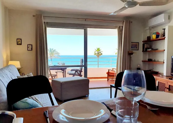 Marbellamar Seafront *