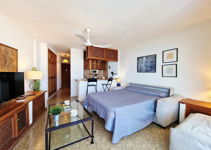 Marbellamar Seafront *