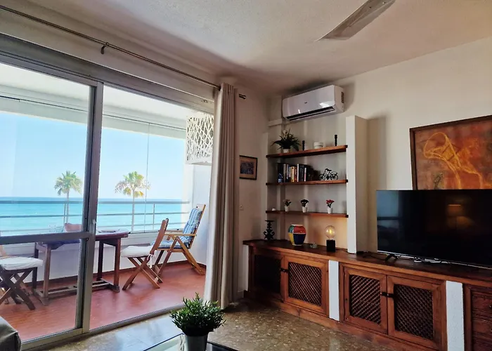 Marbellamar Seafront Apartamento