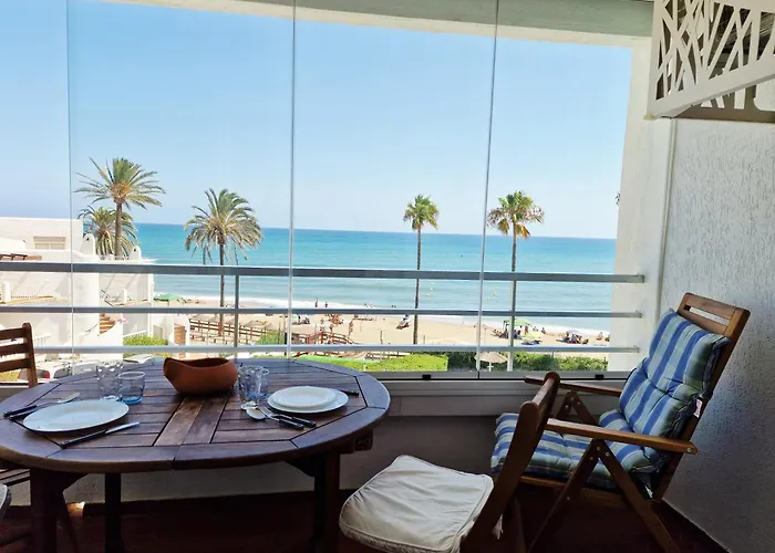 Marbellamar Seafront Apartament