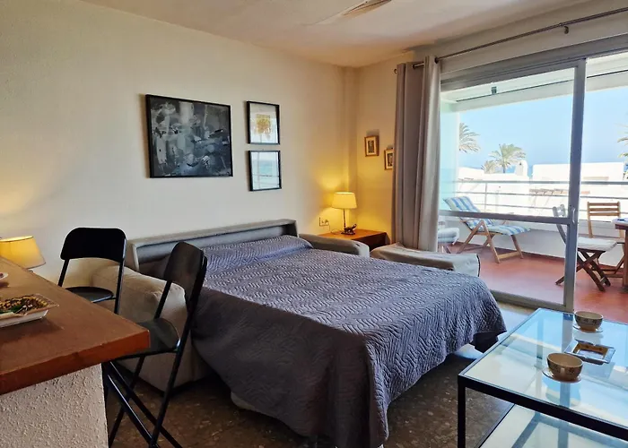 Marbellamar Seafront